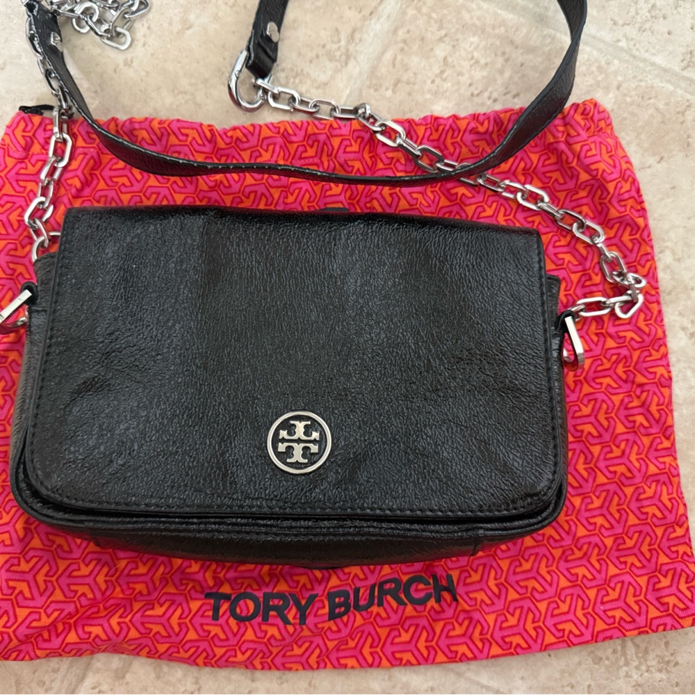 Tory Burch Black Leather Bag with Silver Chain